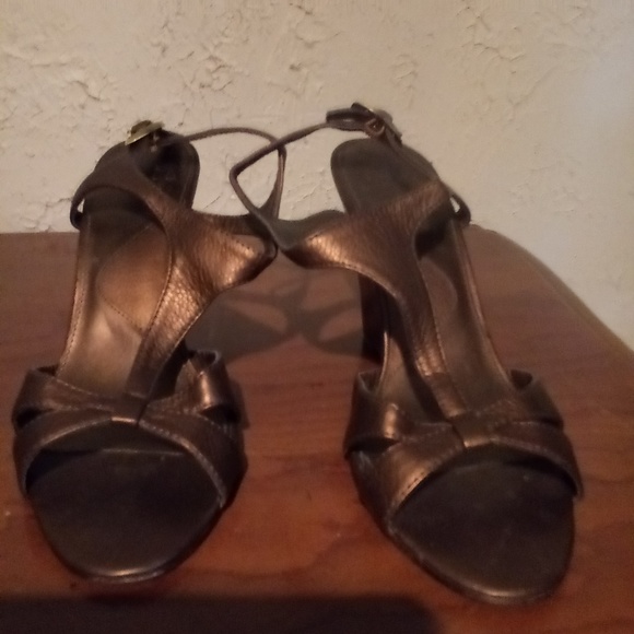 Joan & David Circa Copper Leather Wedge Sandles - Picture 2 of 4